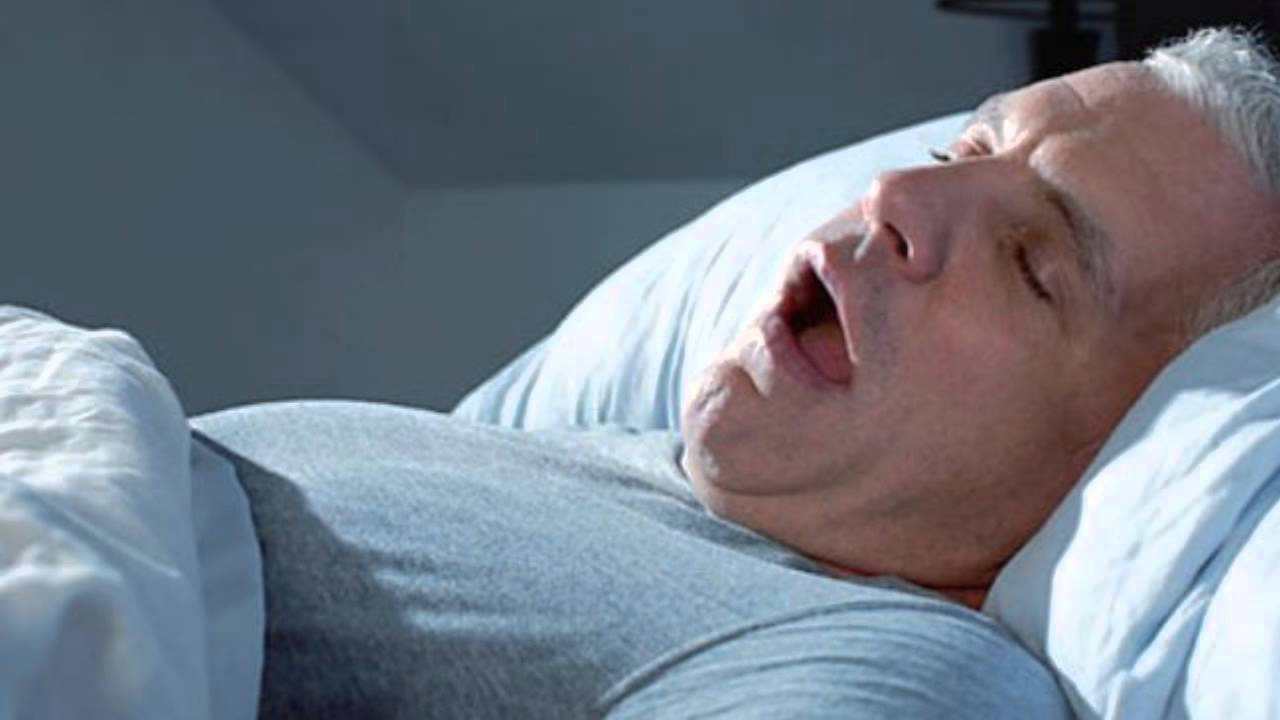 Apnea del sueño: Consejos para tratarla y prevenirla